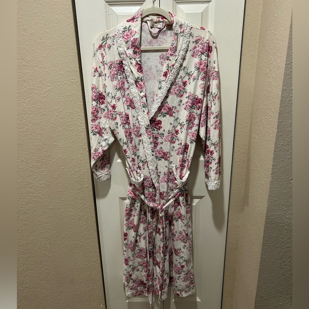 Vintage Gold Label Victoria’s Secret Floral Cottagecore Robe Embroidery,size M/L